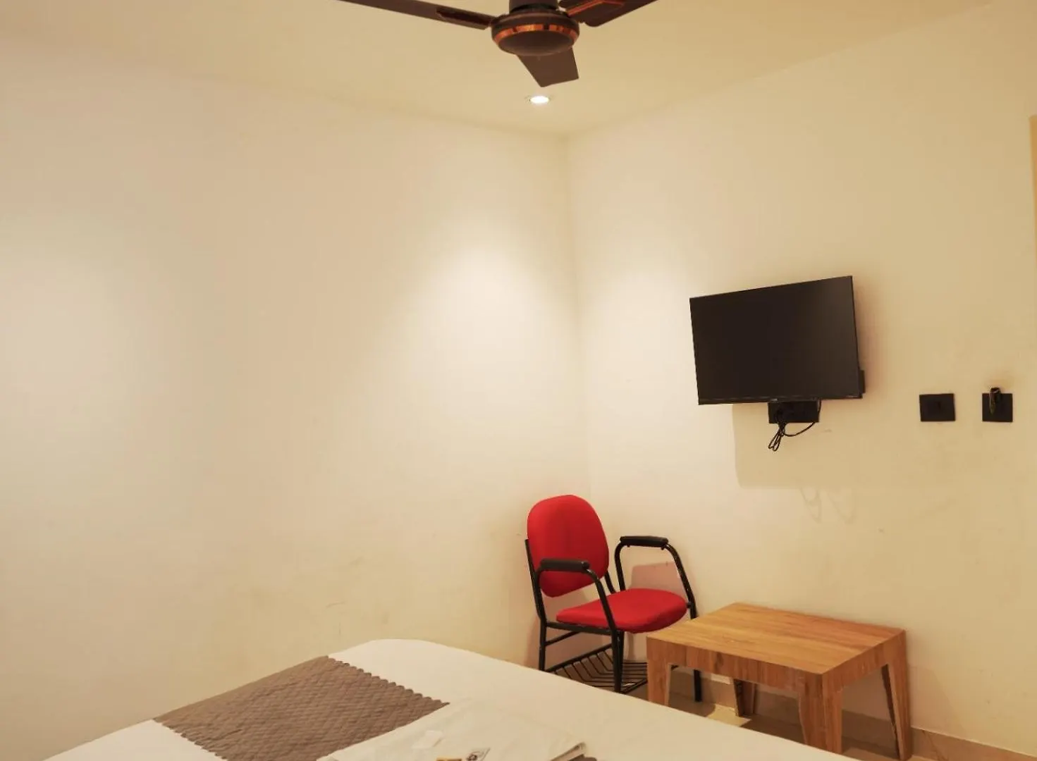 Hotel Star City Delhi -Free Airport Pickup New Delhi 4*,