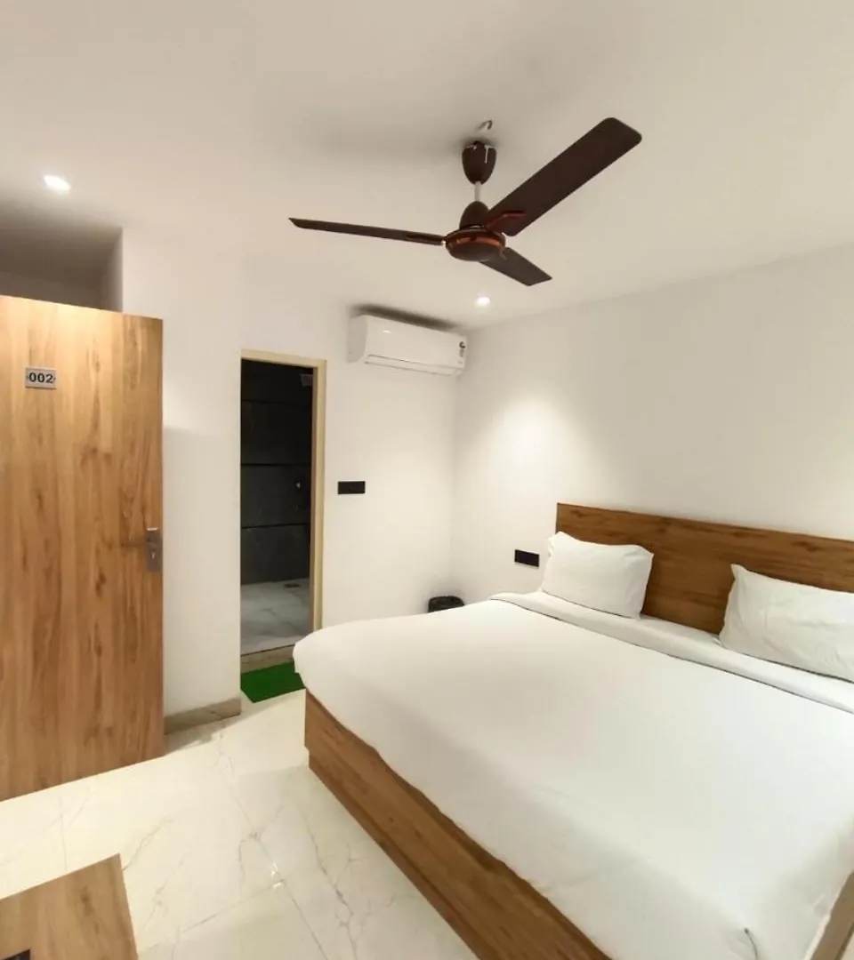 Hotel Star City Delhi -Free Airport Pickup New Delhi